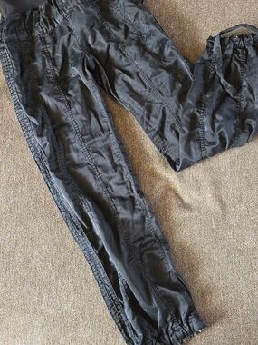 Deha Crinkled Dance Jogger Pants Velvety Feel High Waisted